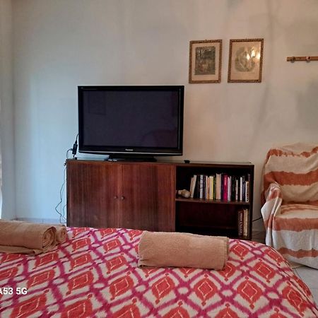 Centrale Vicino Spiagge E Ciclabile + Box-Auto ! Apartment Arma di Taggia Luaran gambar
