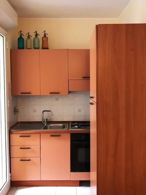 Centrale Vicino Spiagge E Ciclabile + Box-Auto ! Apartment Arma di Taggia Luaran gambar